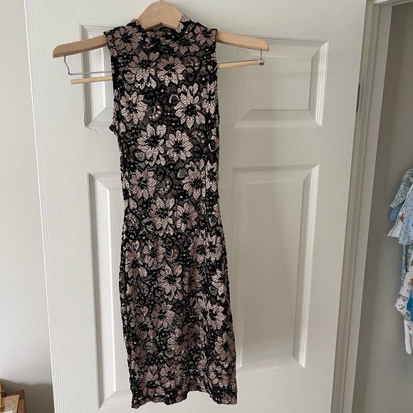 Dresses & Skirts - Black Lace Mini Dress Printed Flowers